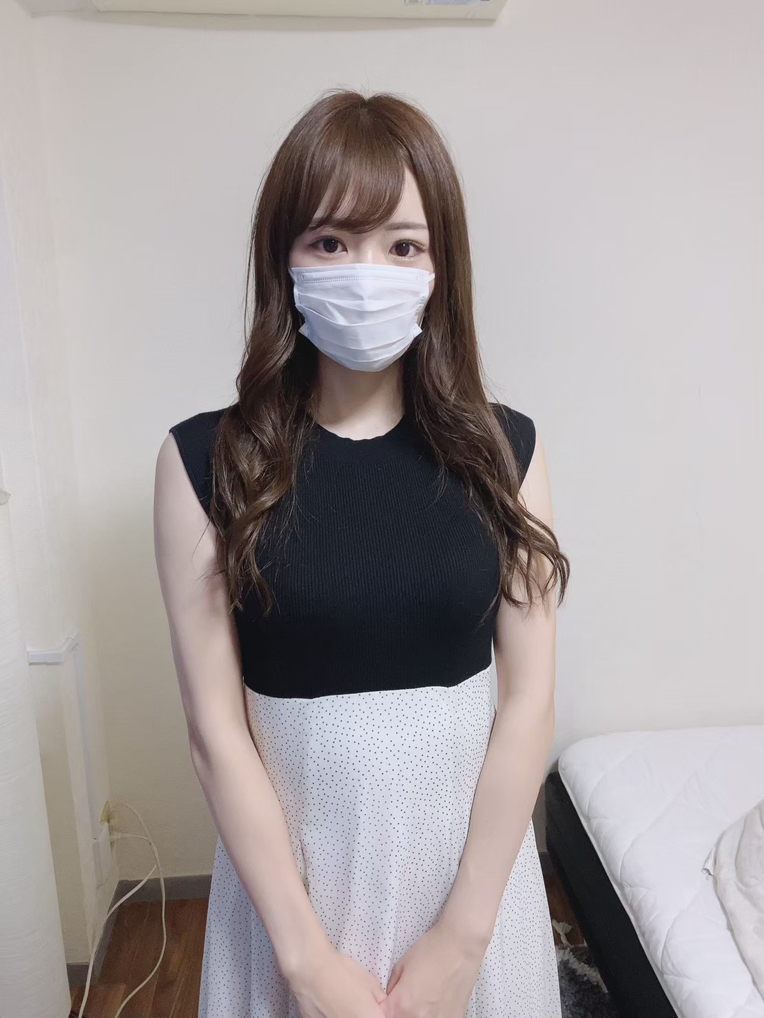 【有码】FC2-4306745 【たぶん彼氏バレします！】  同棲中でも週2浮気する美女！ チ●ポにハングリーな快楽だけ